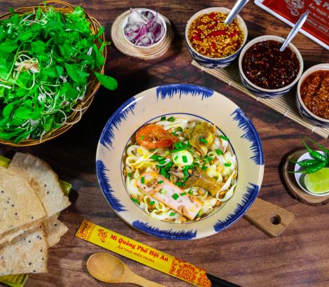 Mì Quảng Thập Cẩm