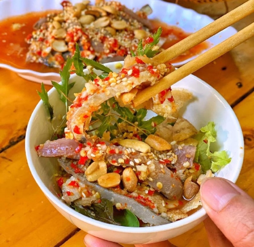 Gỏi cá Nam Ô - Mì Quảng Phố Hội An - Rau Sạch - Mì quảng bình dương